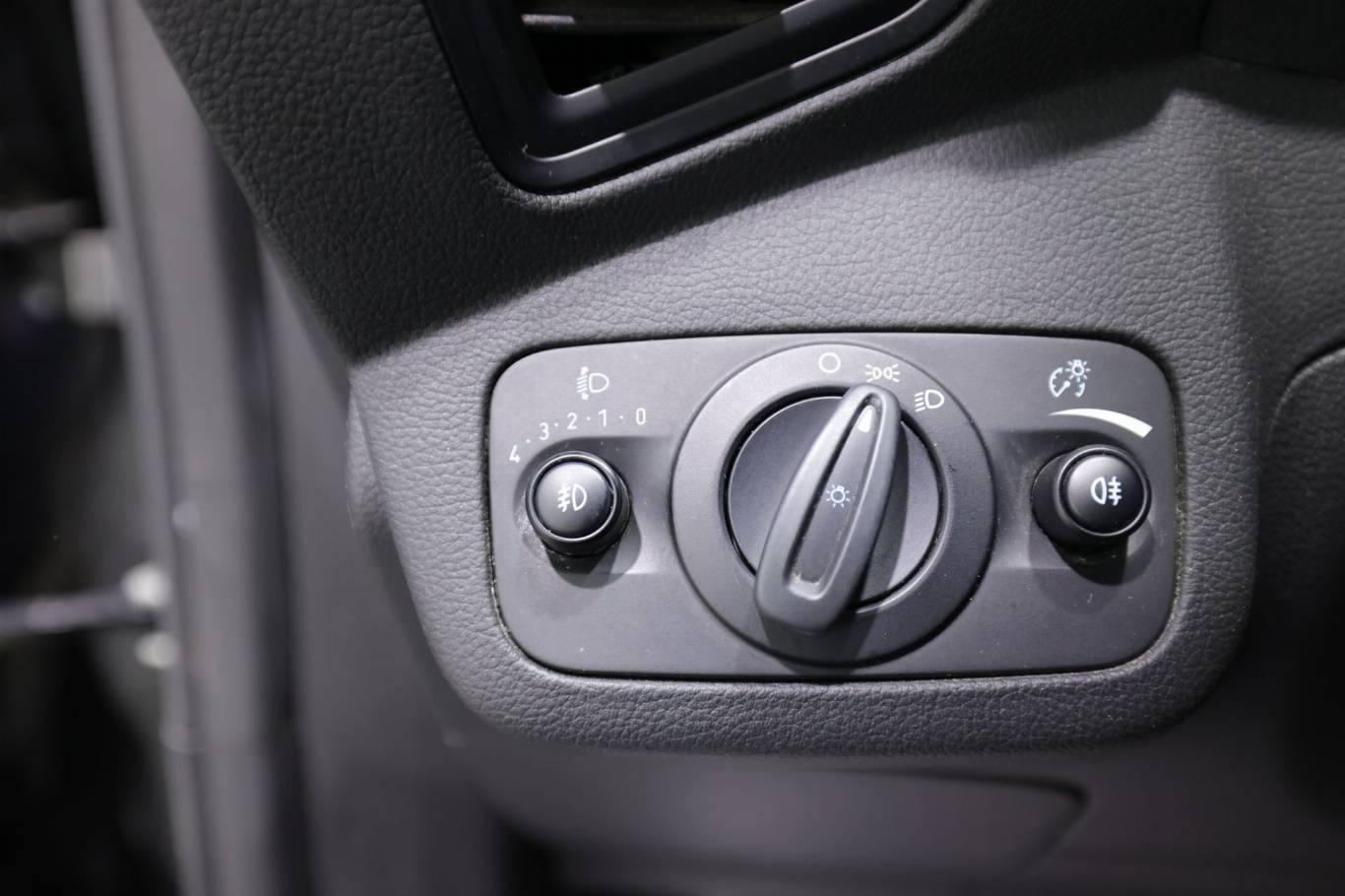 FORD C-Max 28