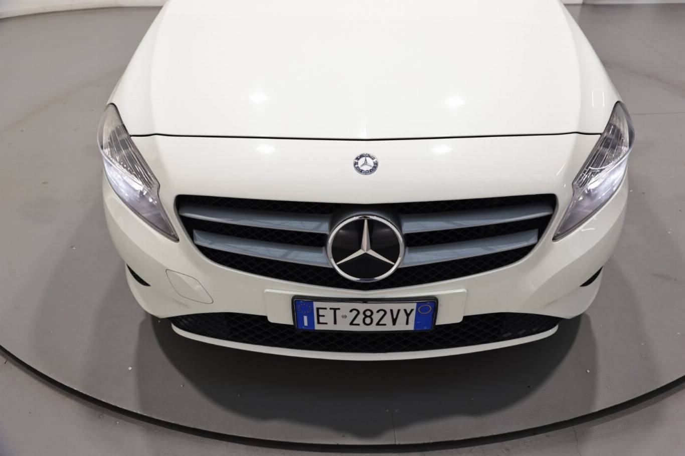 MERCEDES-BENZ A 180 53