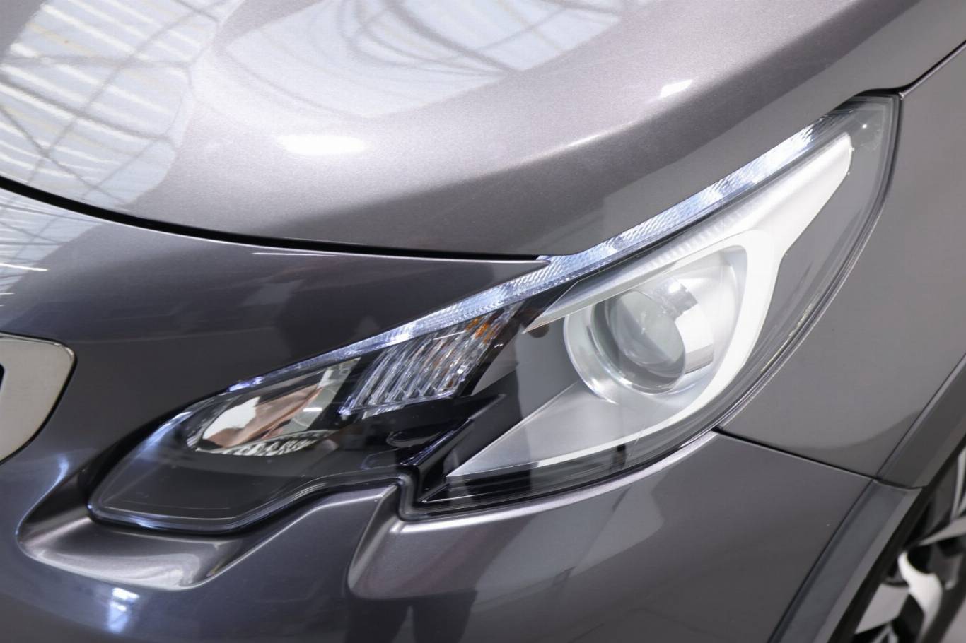 PEUGEOT 2008 37