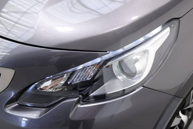 PEUGEOT 2008 37