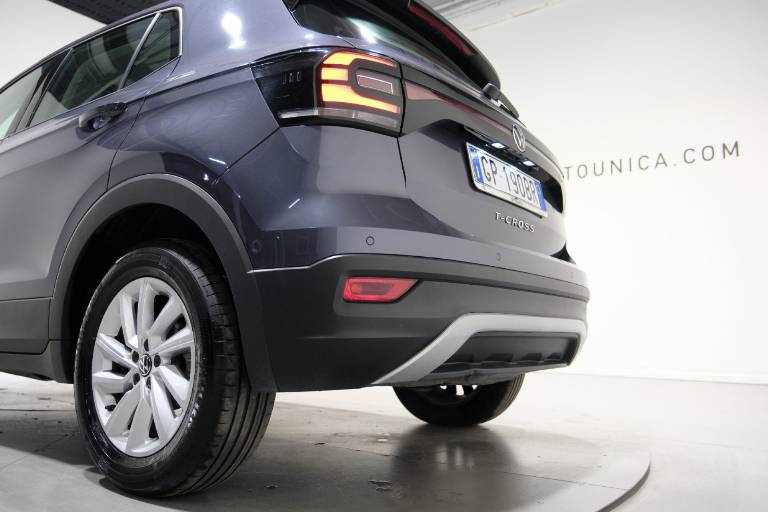 VOLKSWAGEN T-Cross 42