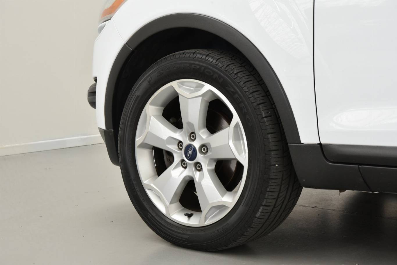 FORD Kuga 7