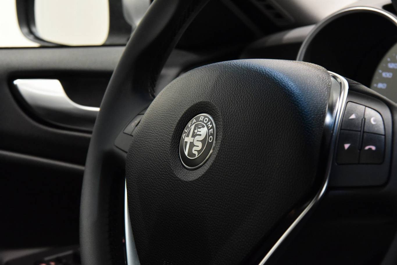 ALFA ROMEO Giulietta 48