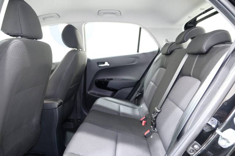 KIA Picanto 33