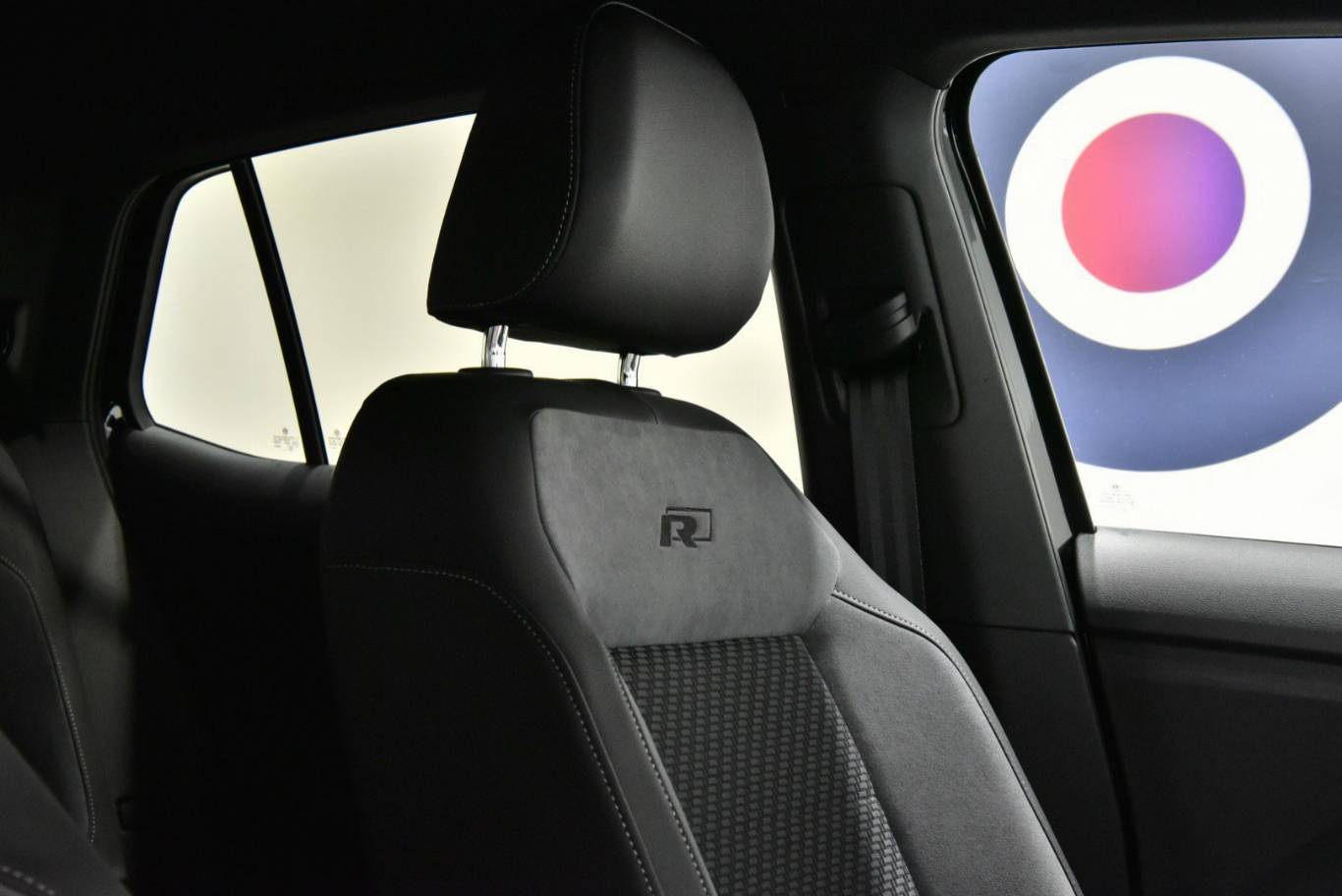 VOLKSWAGEN T-Cross 49