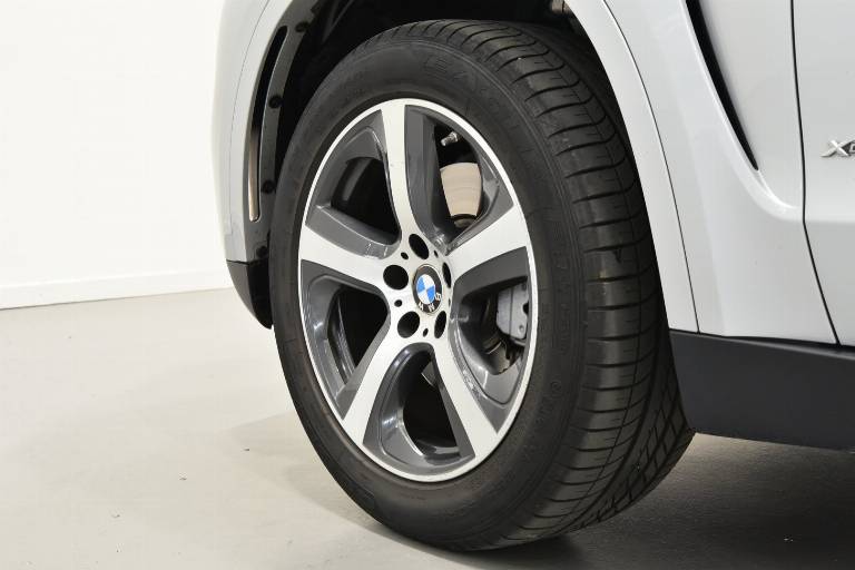 BMW X5 9