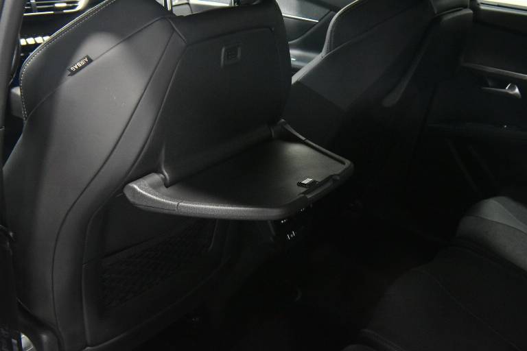 PEUGEOT 5008 34