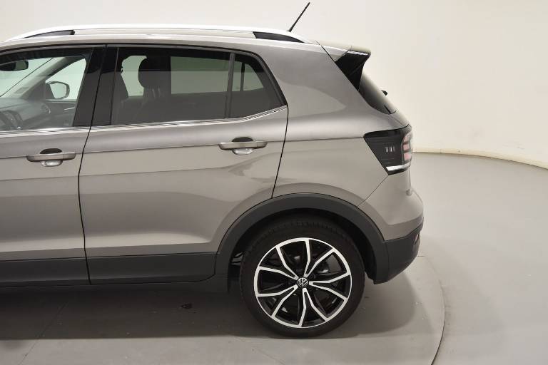 VOLKSWAGEN T-Cross 45