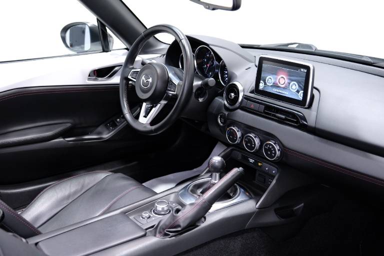 MAZDA MX-5 56