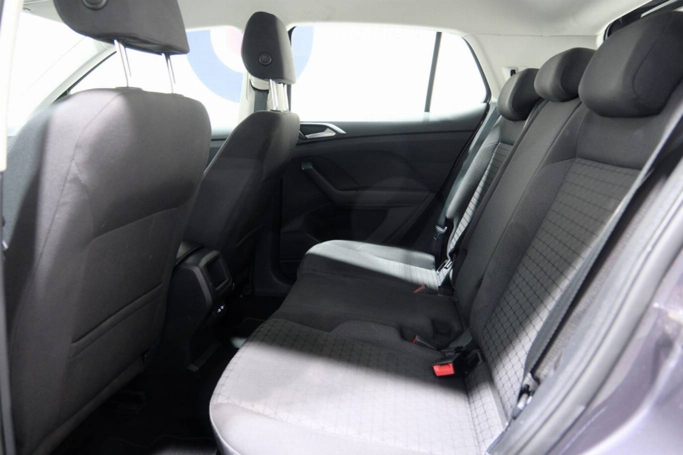 VOLKSWAGEN T-Cross 36
