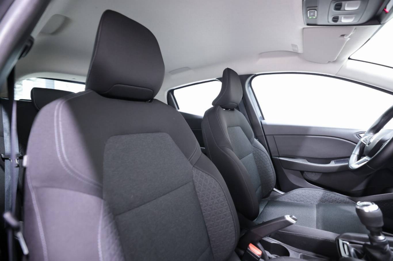 RENAULT Clio 48