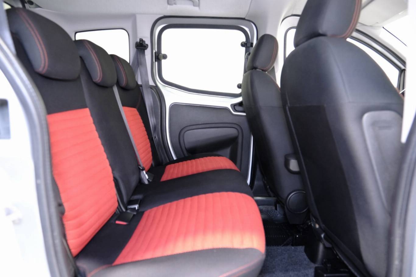 FIAT Qubo 11