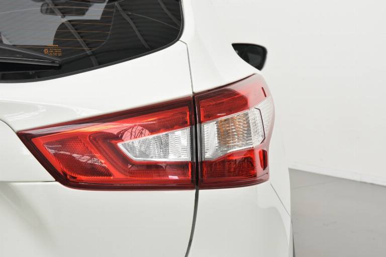 NISSAN Qashqai 19