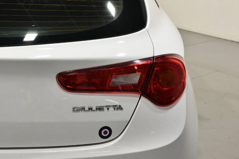 ALFA ROMEO Giulietta 19