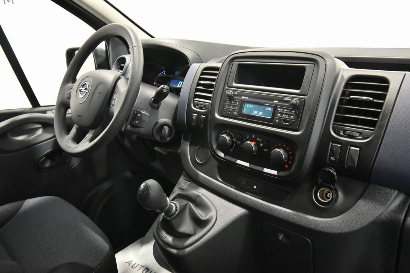 OPEL Vivaro 28