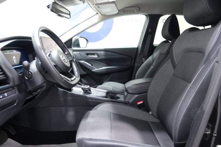 NISSAN Qashqai 21