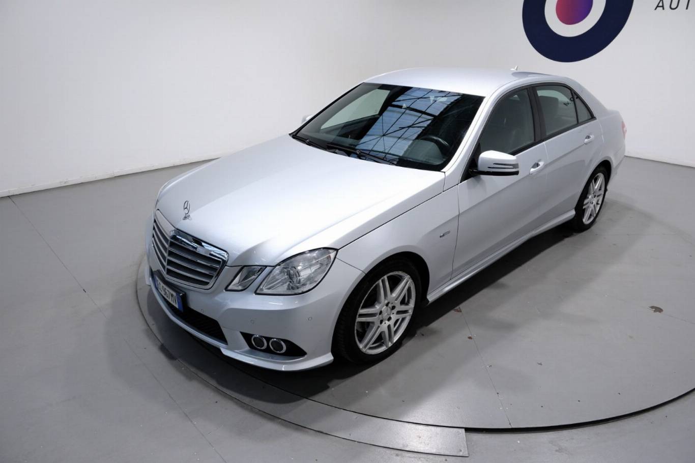 MERCEDES-BENZ E 250 63