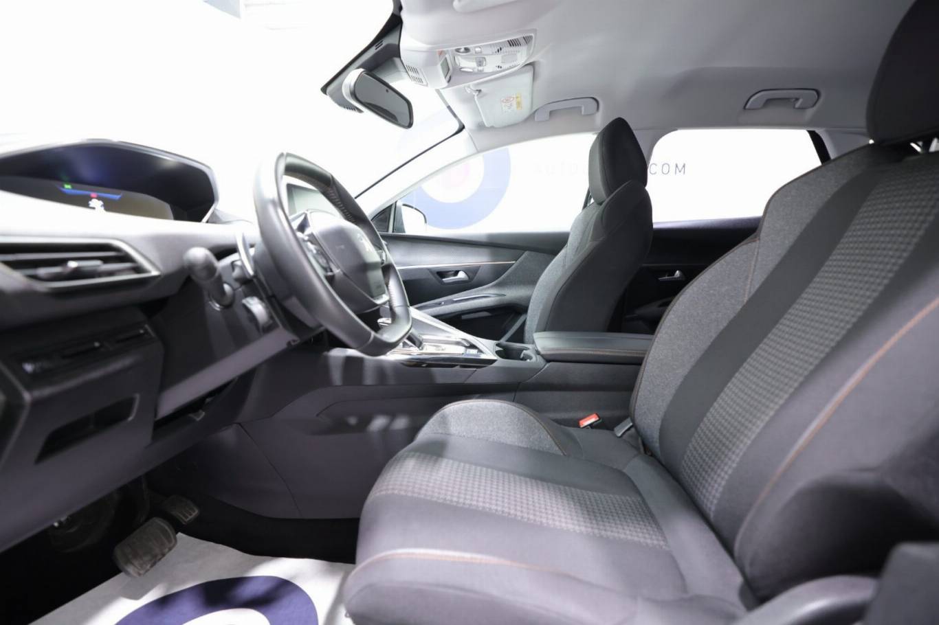PEUGEOT 3008 19