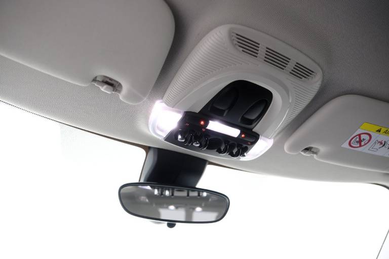 MINI Cooper Clubman 37