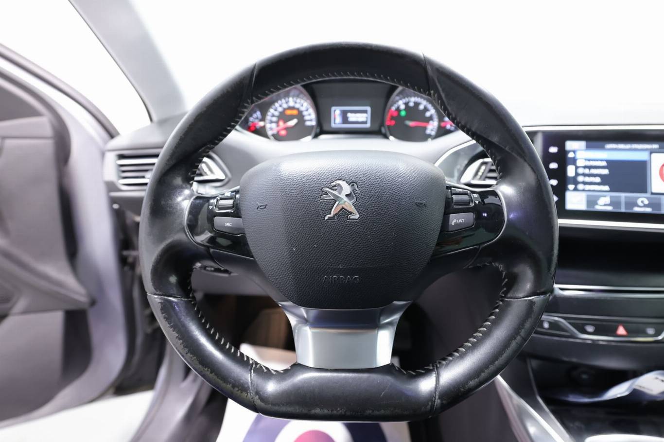 PEUGEOT 308 11