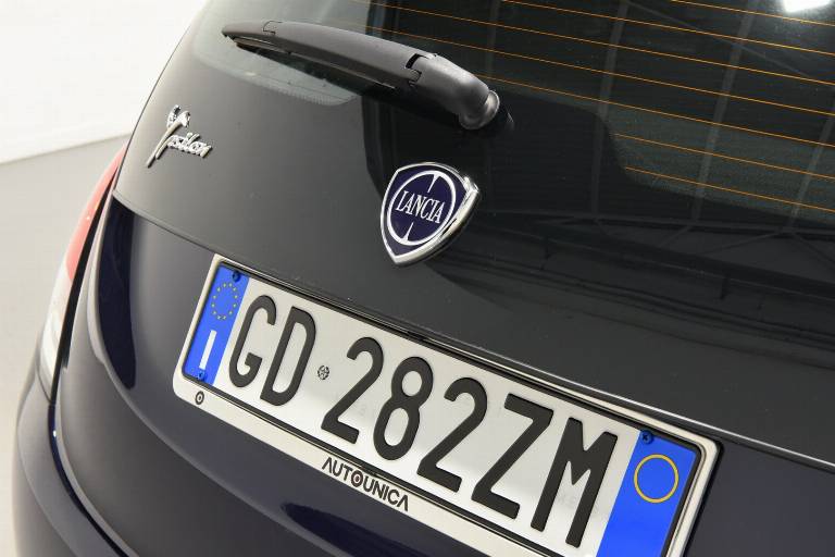 LANCIA Ypsilon 55