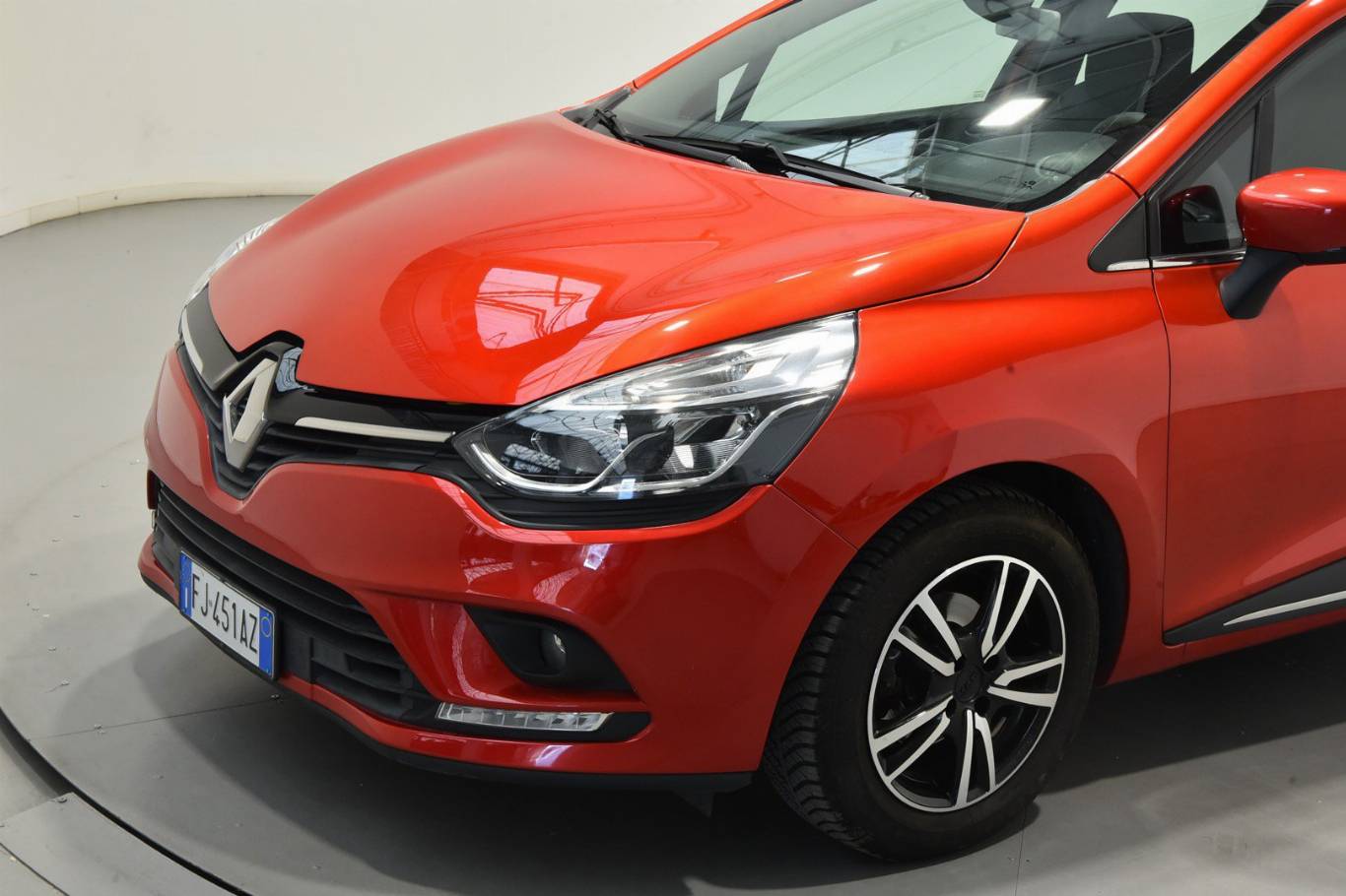 RENAULT Clio 11
