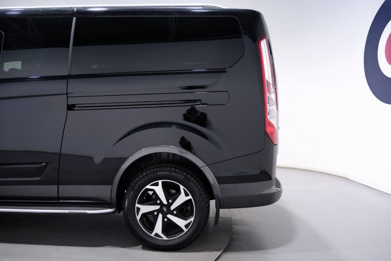 FORD Tourneo Custom 45