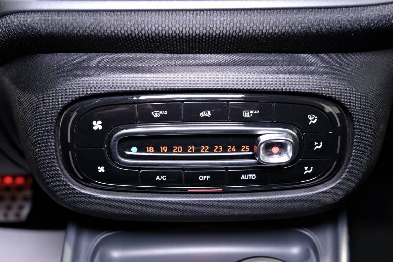 SMART ForTwo 27