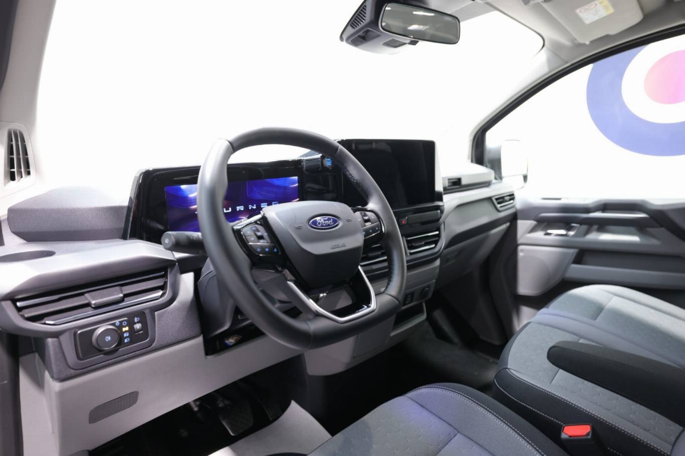 FORD Tourneo Custom 5