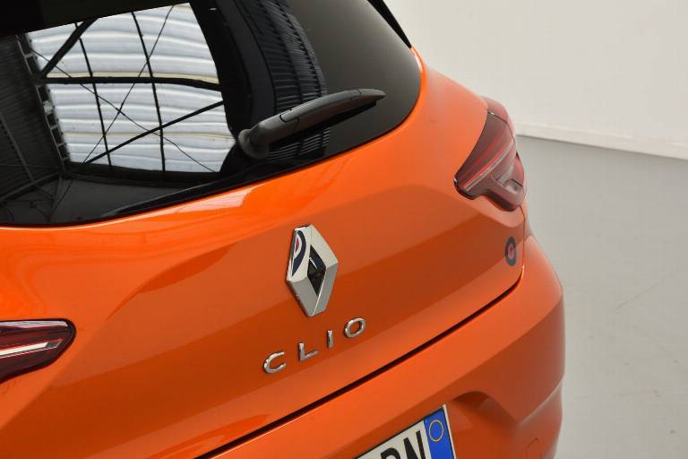 RENAULT Clio 51