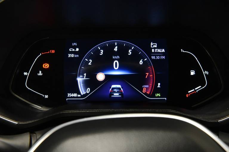 RENAULT Clio 27