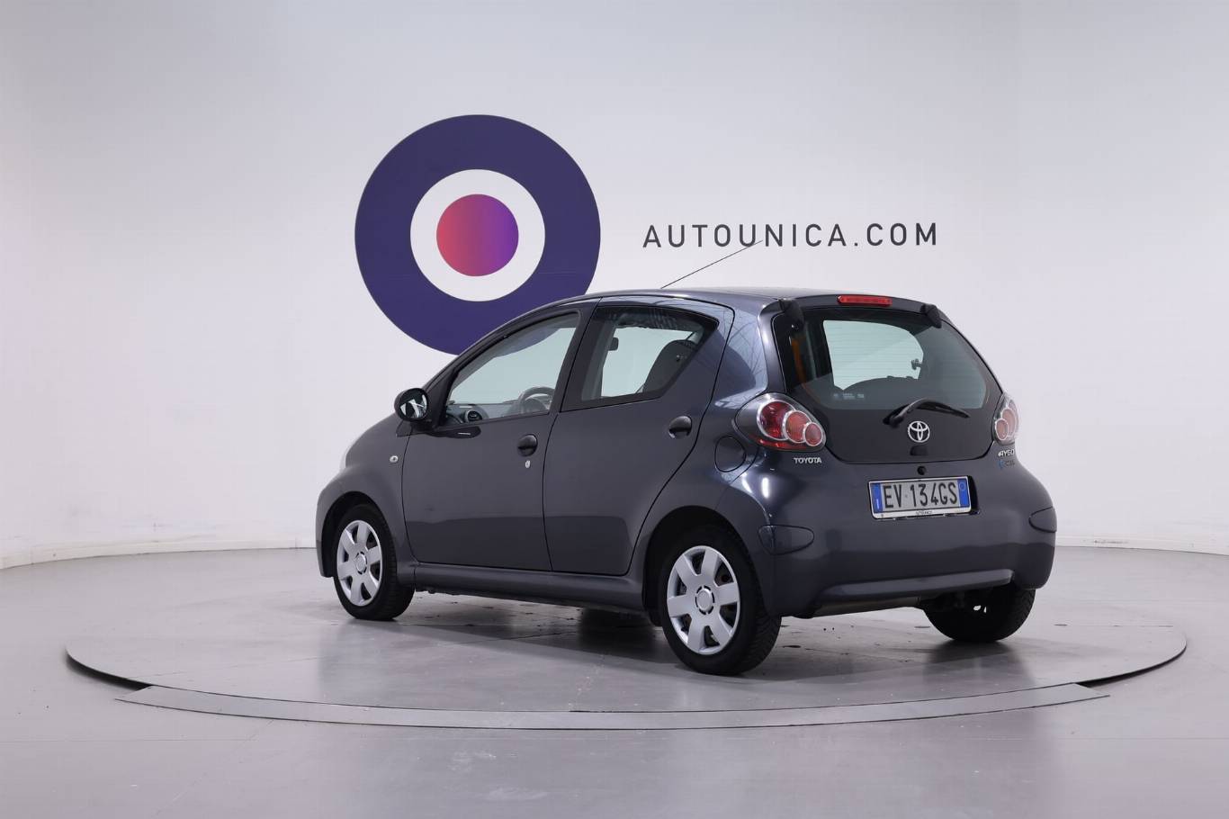 TOYOTA Aygo 16