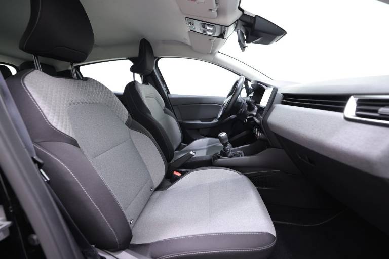 RENAULT Clio 42