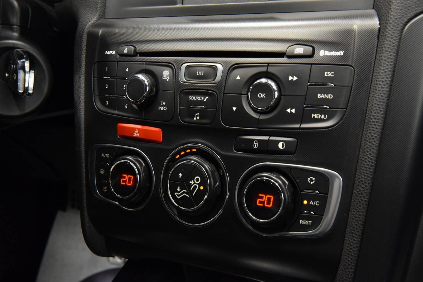 DS AUTOMOBILES DS 4 51