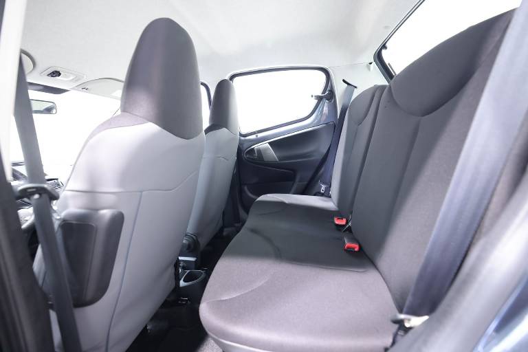 TOYOTA Aygo 31