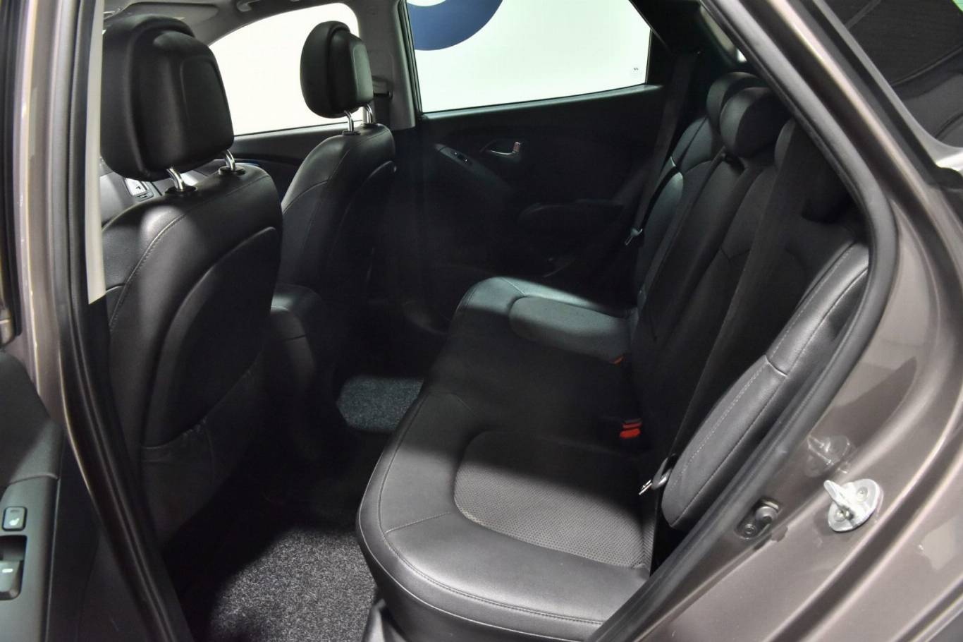 HYUNDAI IX35 29