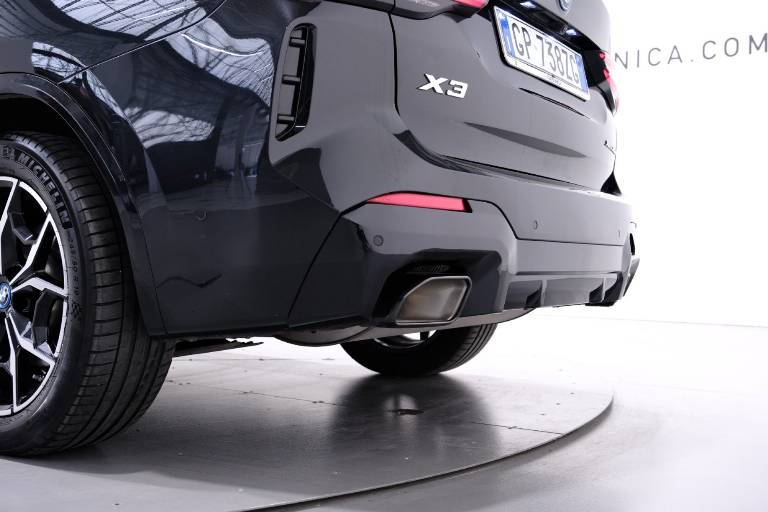 BMW X3 56