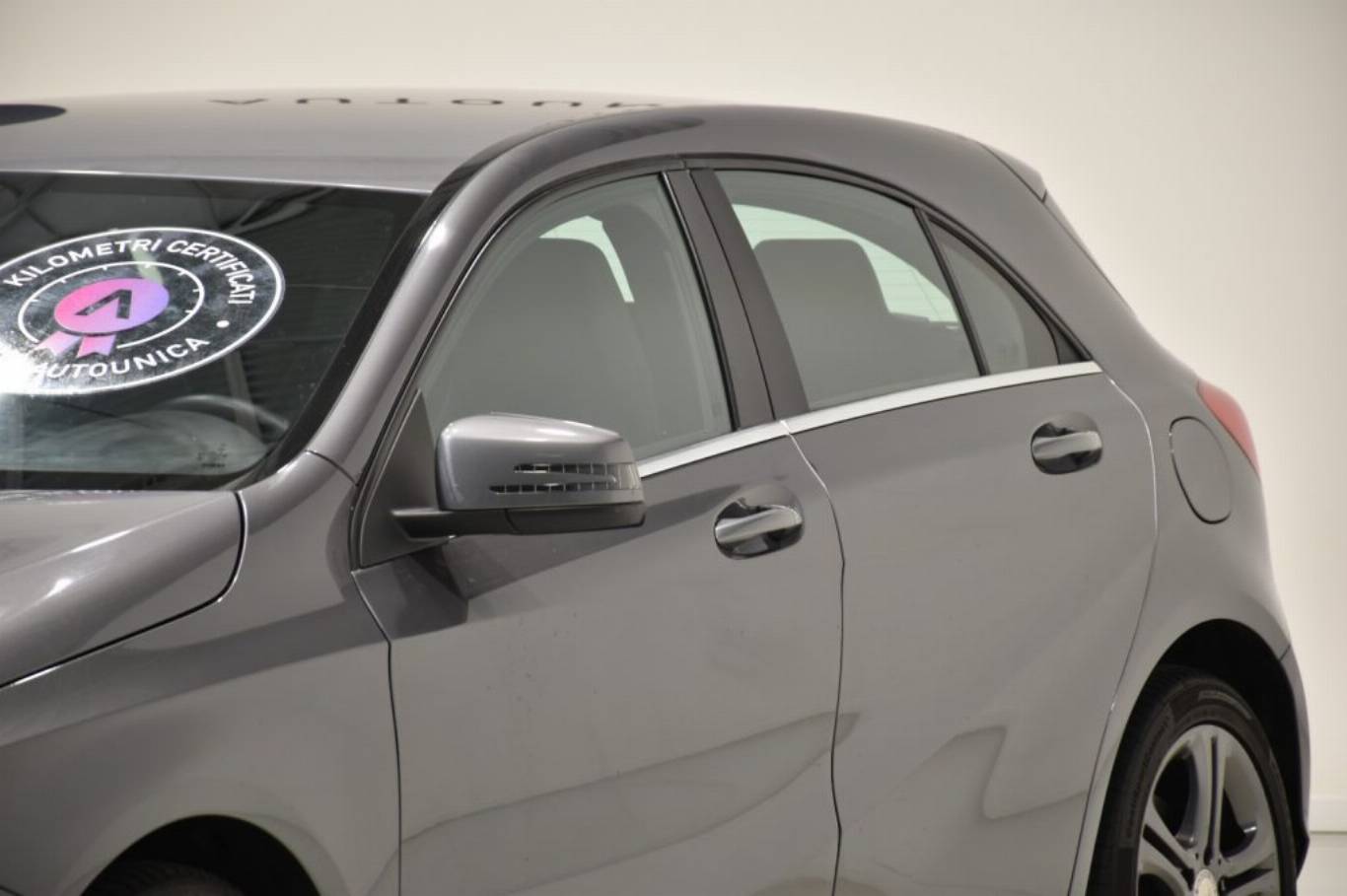 MERCEDES-BENZ A 180 53