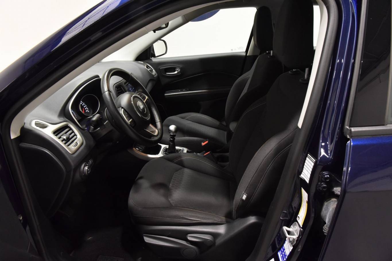 JEEP Compass 4