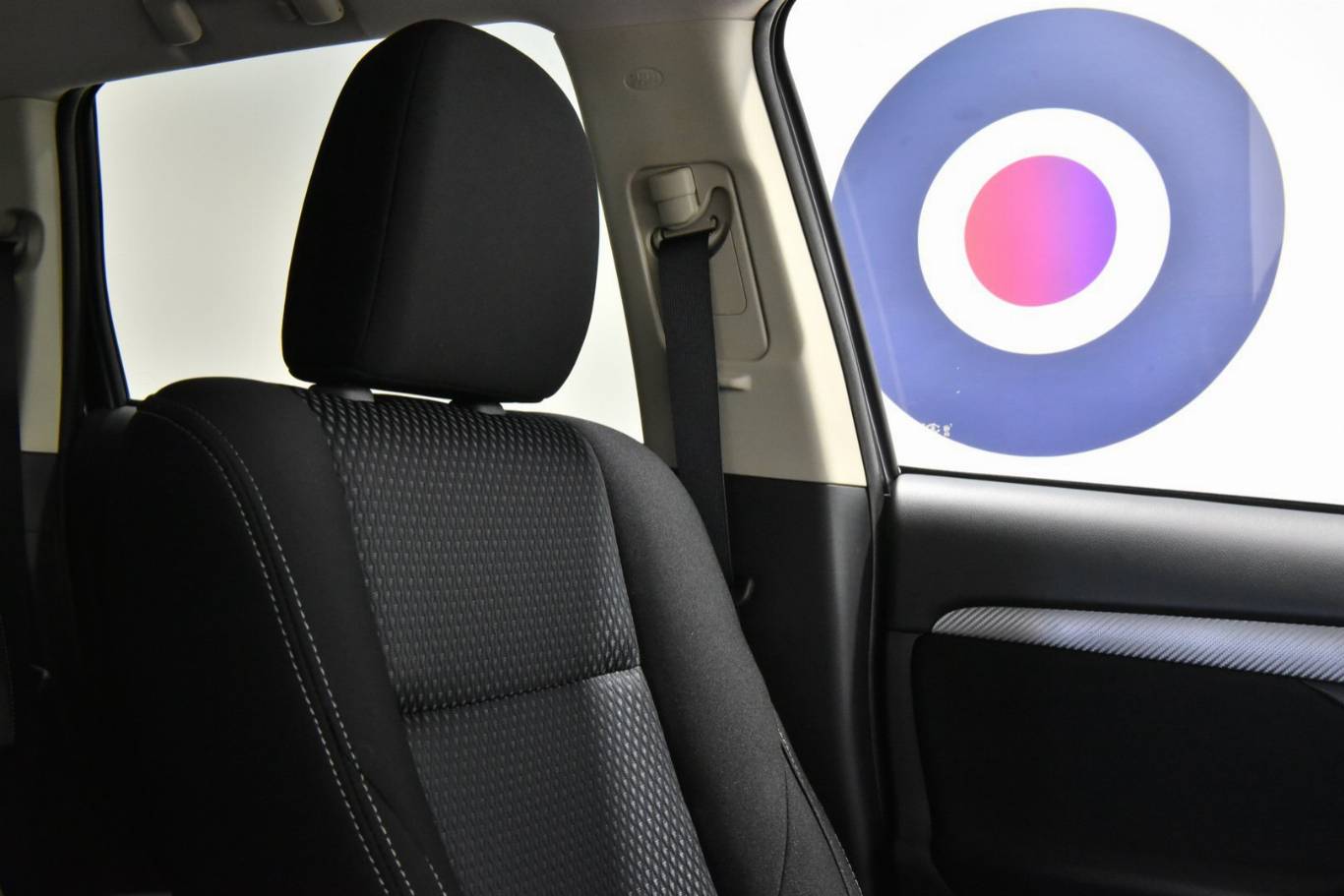 MITSUBISHI Outlander 44