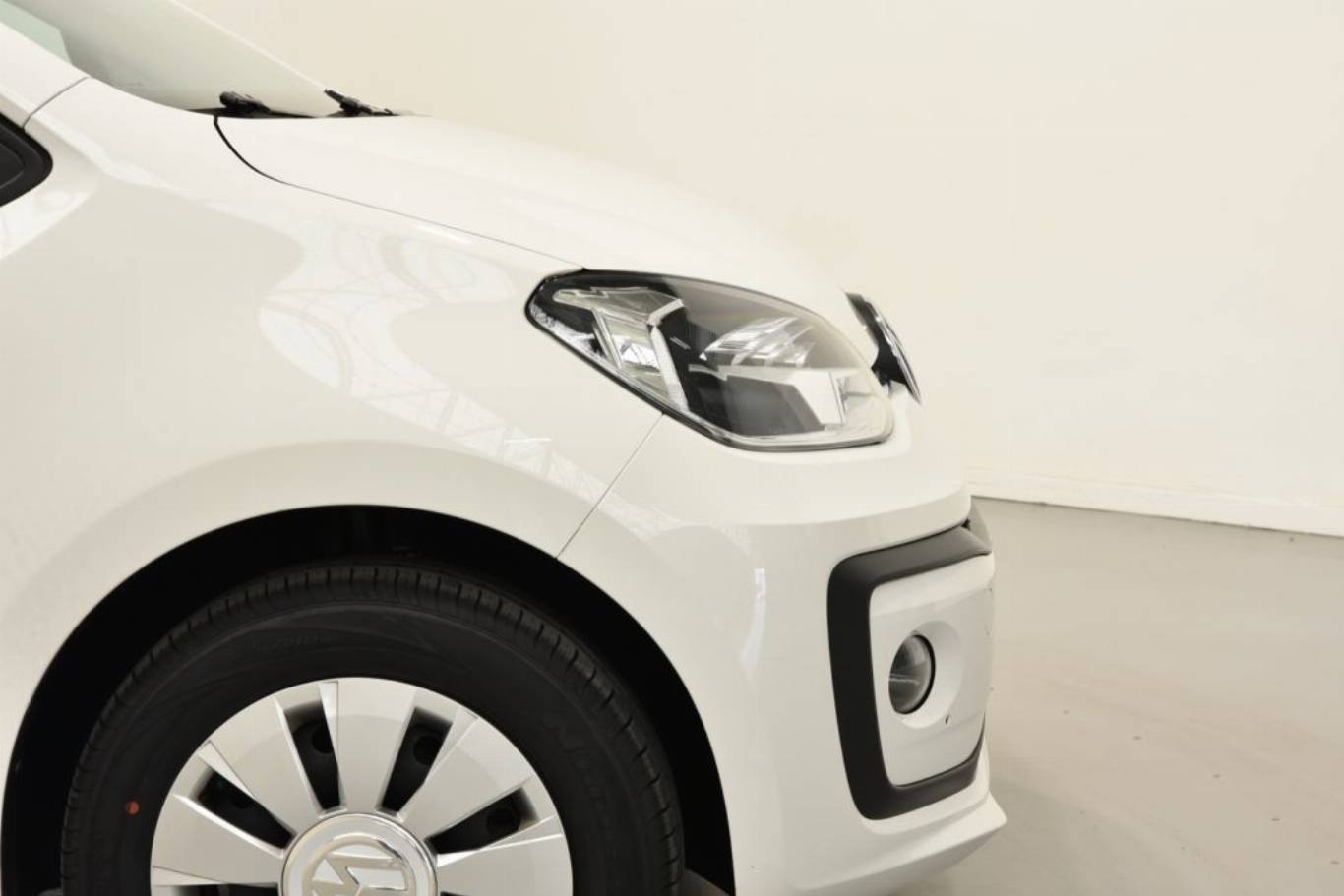 VOLKSWAGEN Up! 34