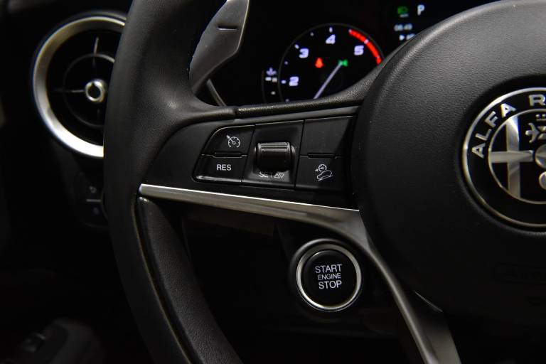 ALFA ROMEO Stelvio 20