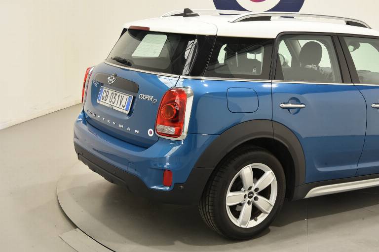 MINI Countryman 18