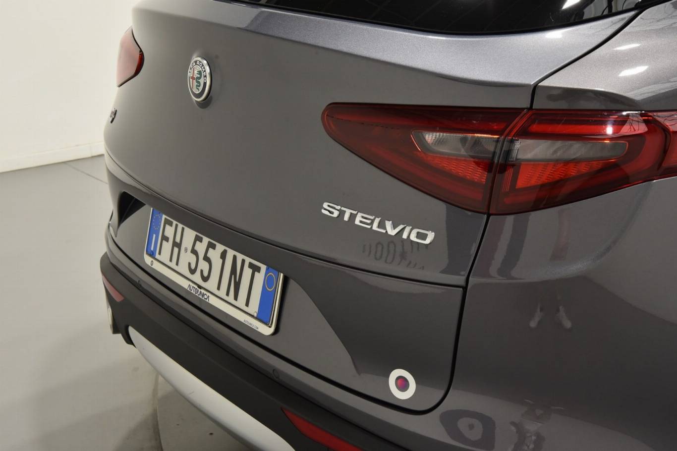 ALFA ROMEO Stelvio 52