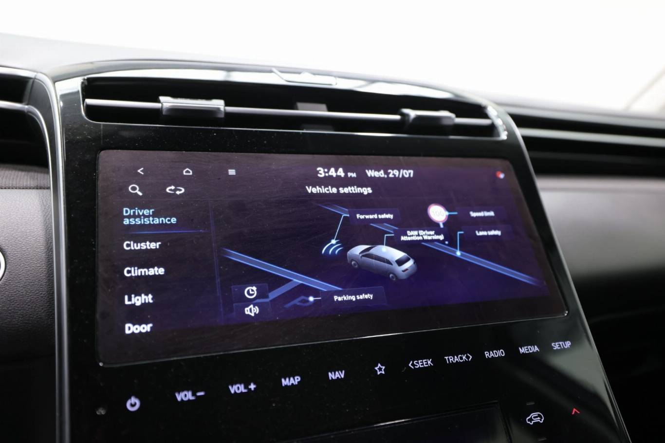 HYUNDAI Tucson 27