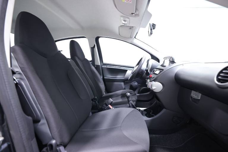 TOYOTA Aygo 39