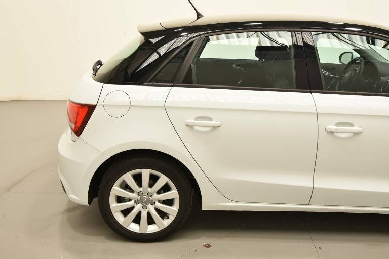 AUDI A1 50