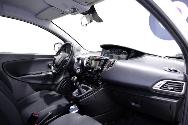 LANCIA Ypsilon 50