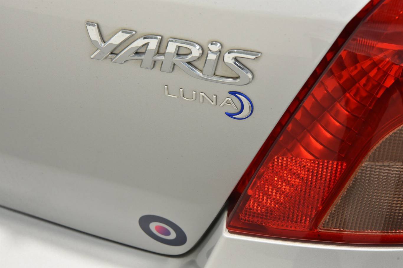 TOYOTA Yaris 34
