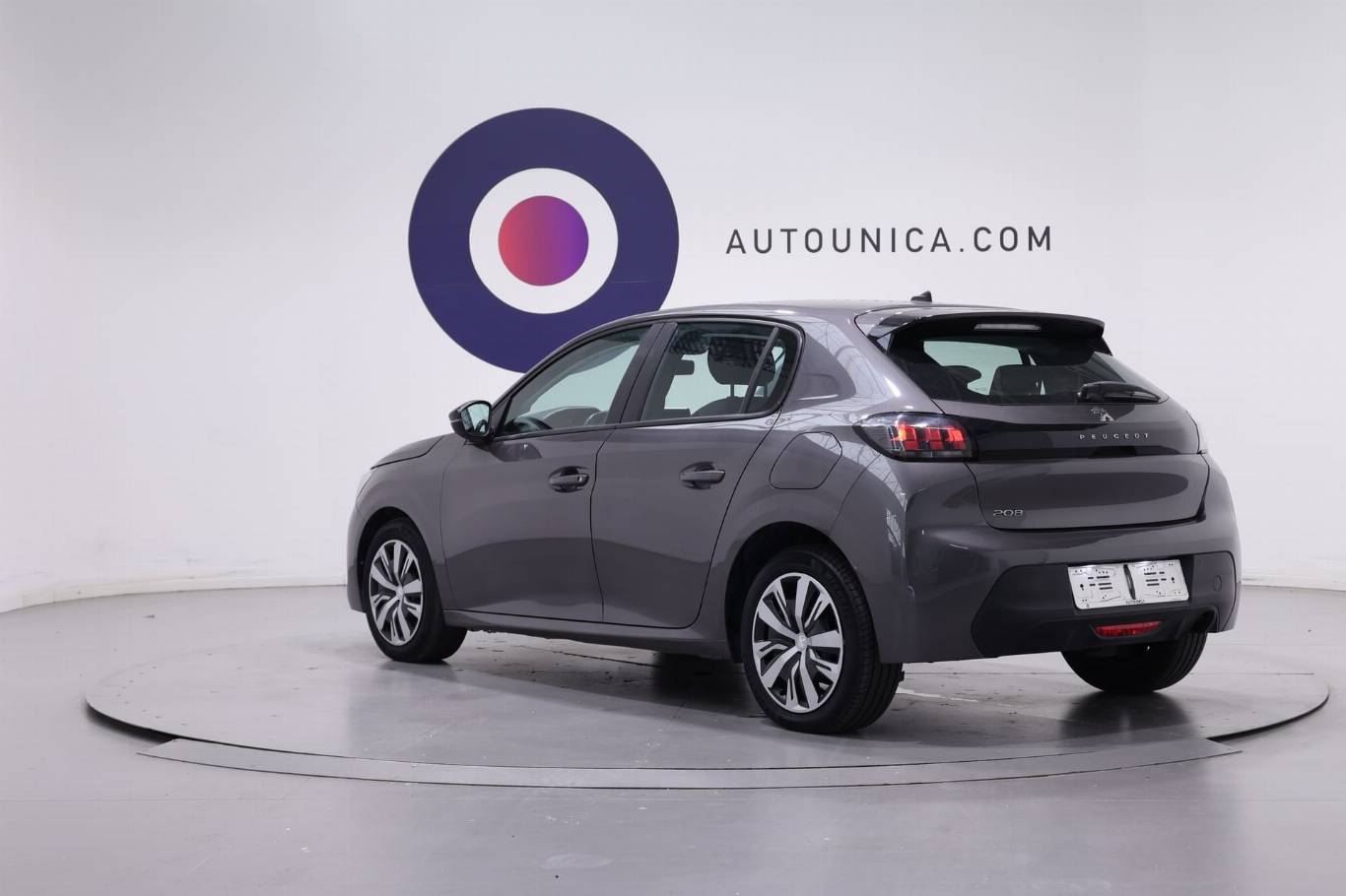PEUGEOT 208 7